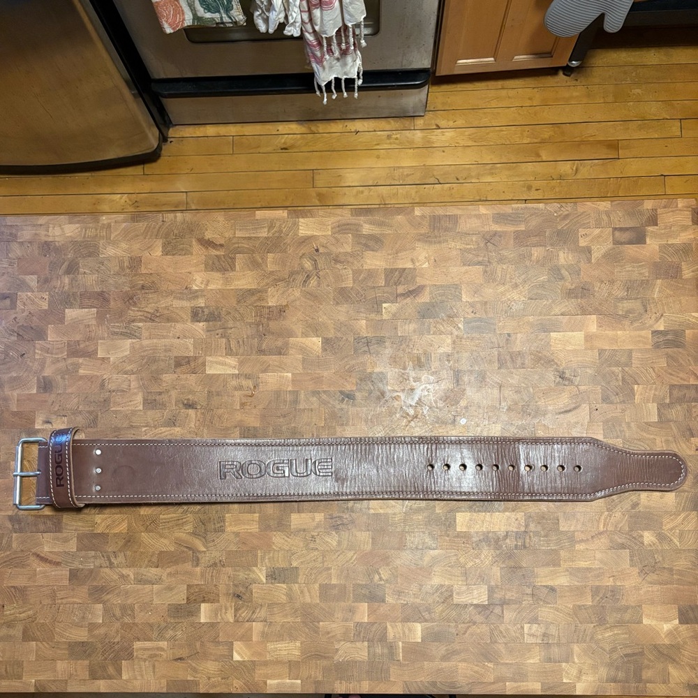 Rogue Ohio Lifting Belt Size M
